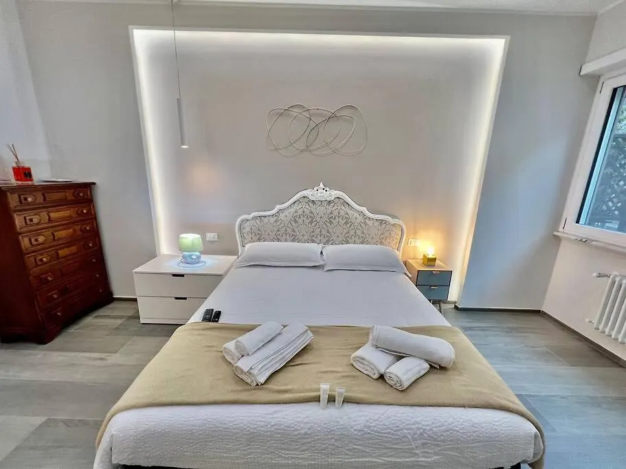 Apartament Lussuoso 130 Mq Zona Cipro Rzym