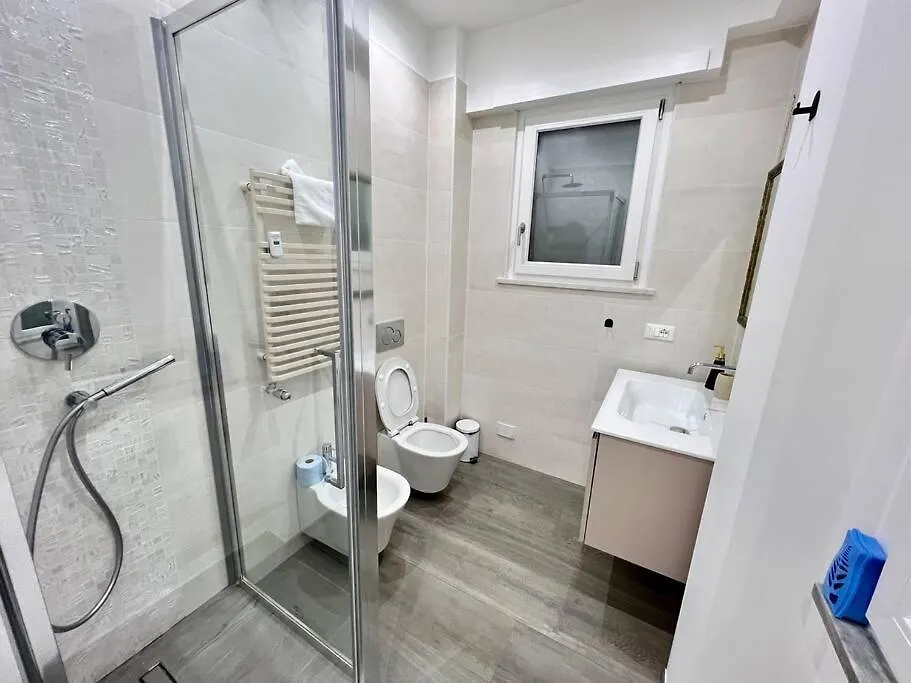 Apartament Lussuoso 130 Mq Zona Cipro Rzym