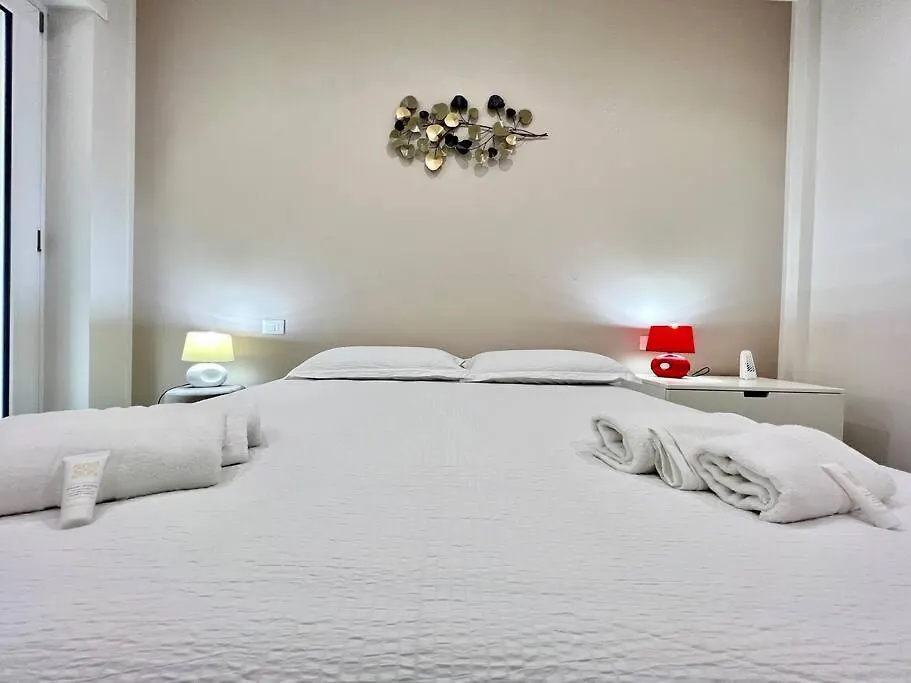 Apartament Lussuoso 130 Mq Zona Cipro Rzym 0*,