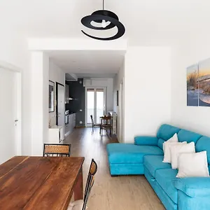 Mika Mare Apartament Bari